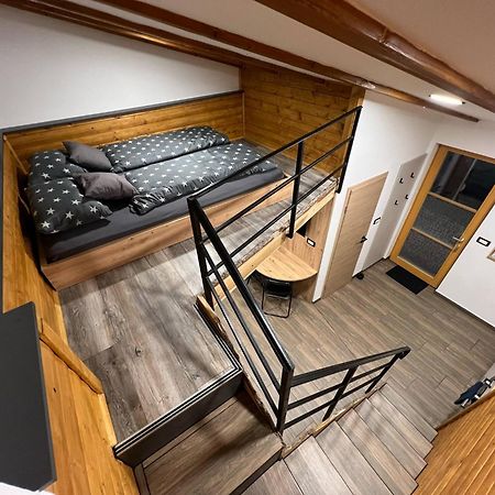 Apartma Mia Crni Kal Bagian luar foto