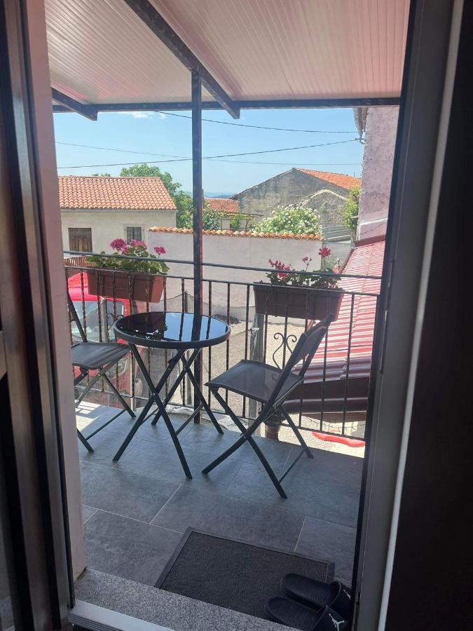 Apartma Mia Crni Kal Bagian luar foto