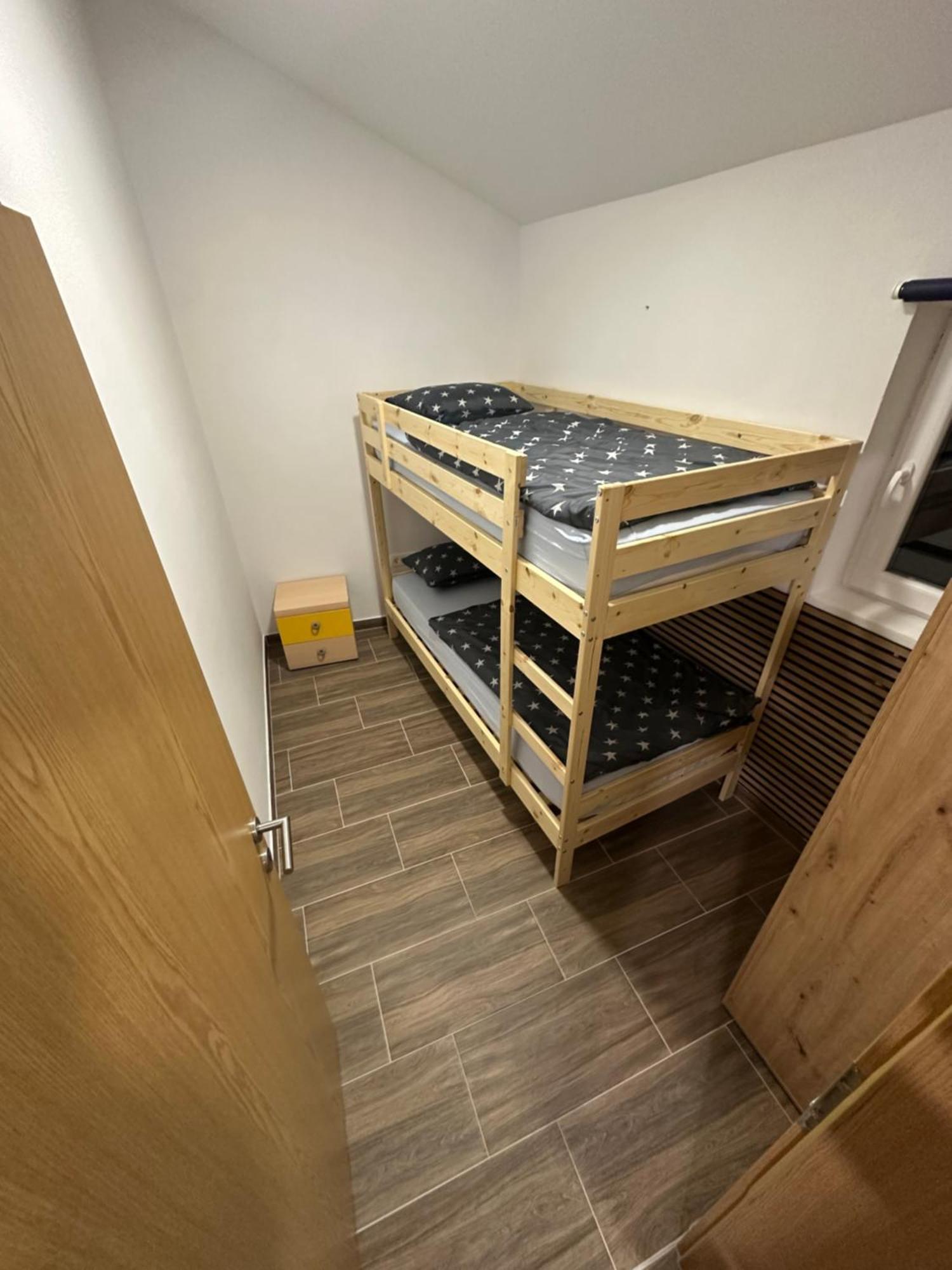 Apartma Mia Crni Kal Bagian luar foto
